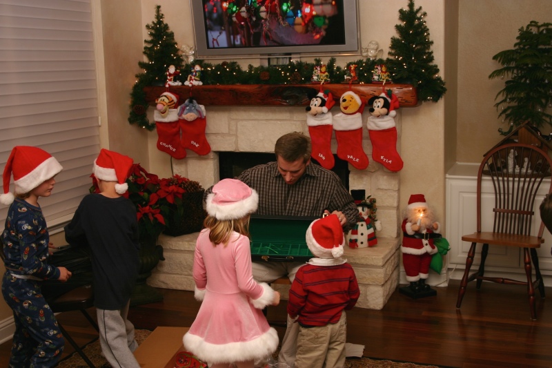 Hildebrand Christmas ScreenSaver/800x600_2006-12-24 Christmas Eve 99.jpg